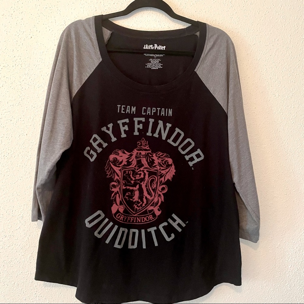 Gryffindor long sleeve tee